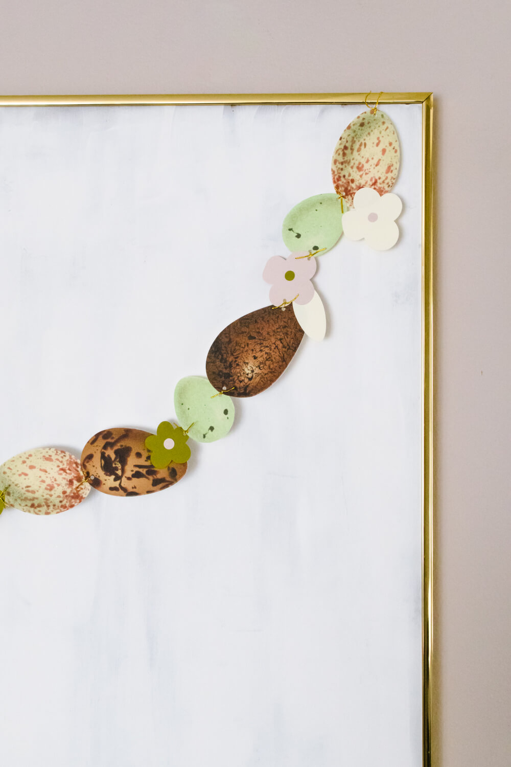 Decorating with a DIY Easter Egg Garland