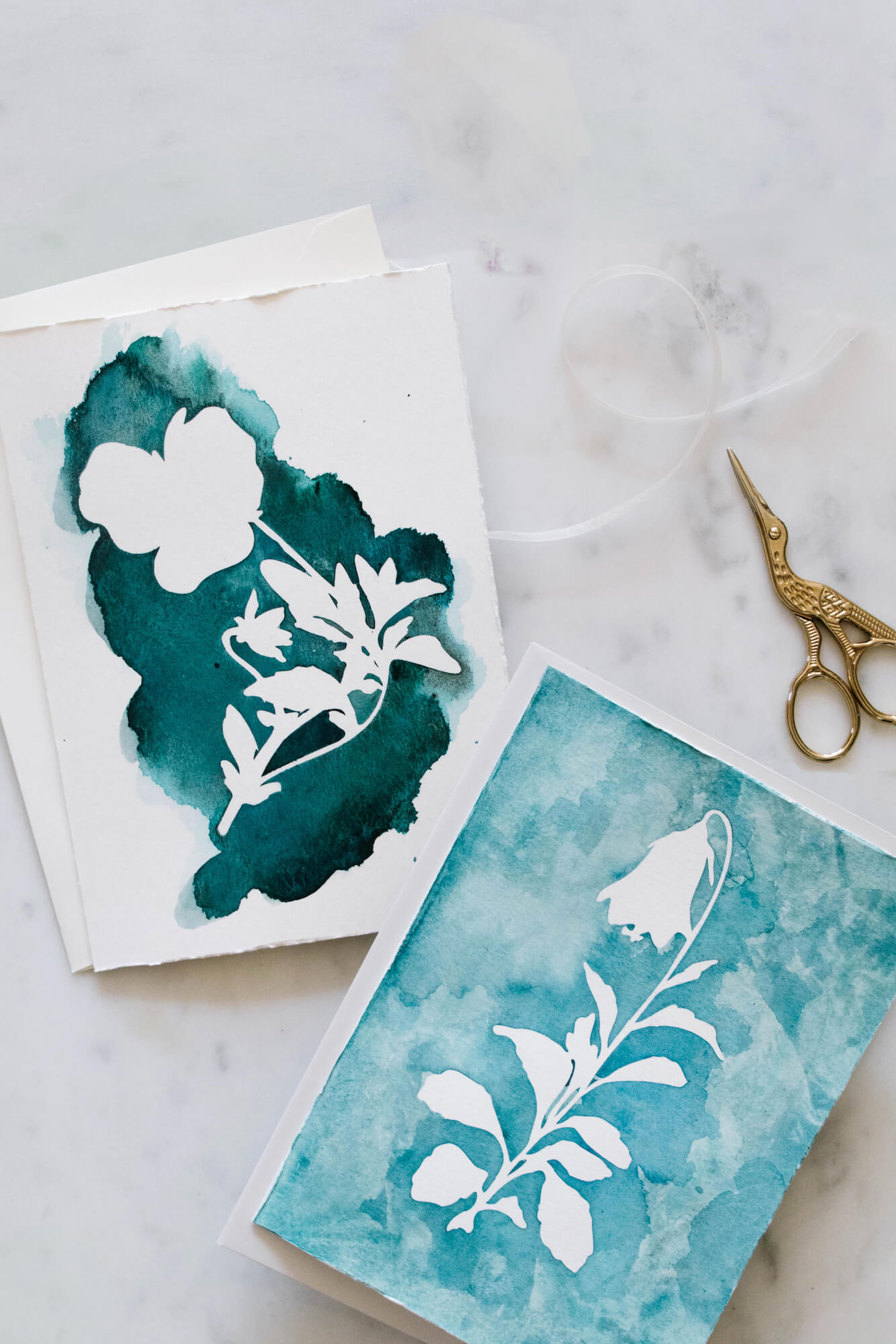 In just a few minutes, you'll create these beautiful botanical silhouette Cricut watercolor cards. Happy crafting!