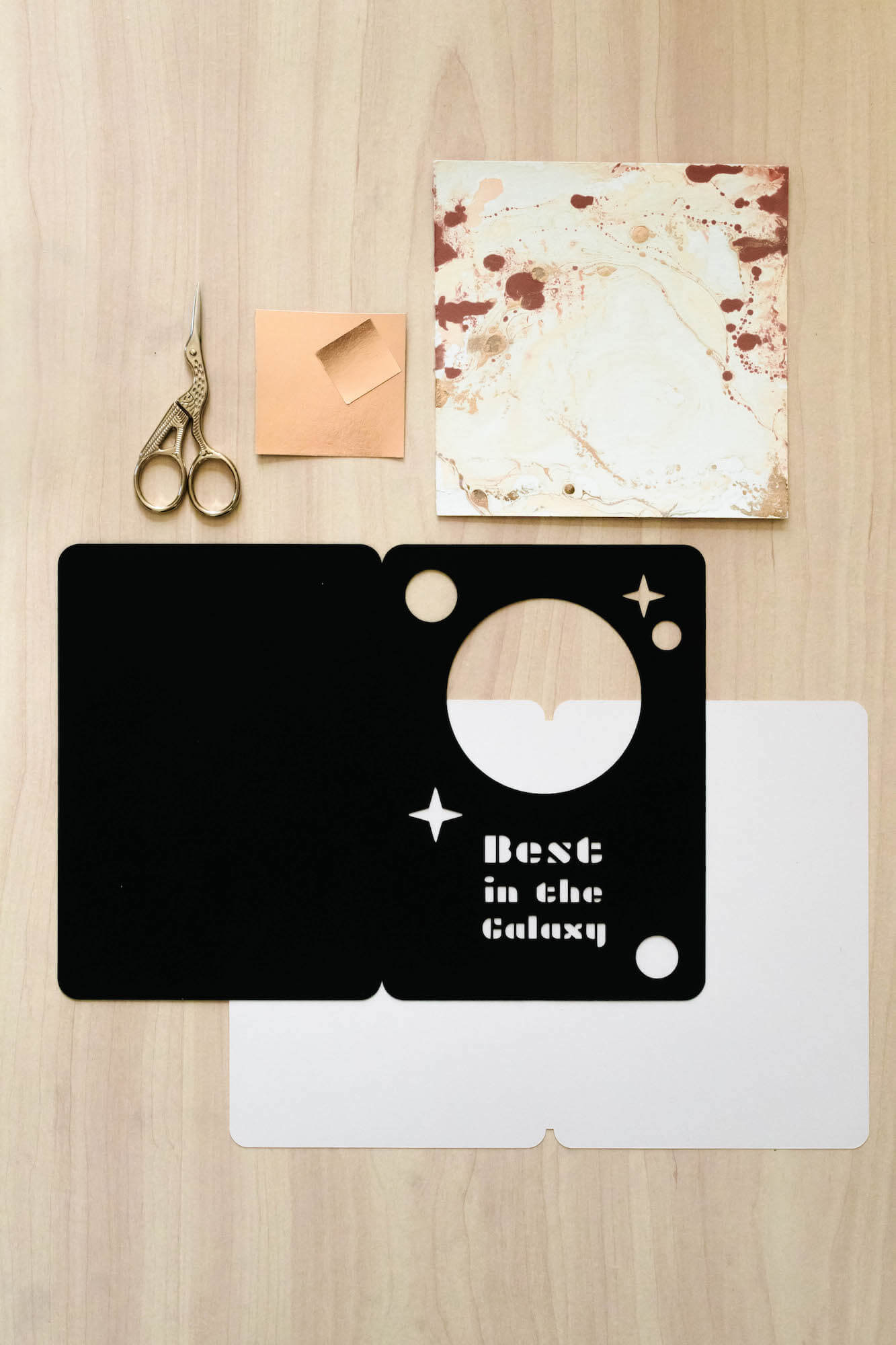 Tell dad he's the "Best in the Galaxy" with this free Cricut Father's Day Card